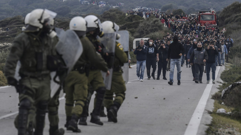 Lesbos: Generalstreik gegen geplantes neues Migrantenlager (Video)