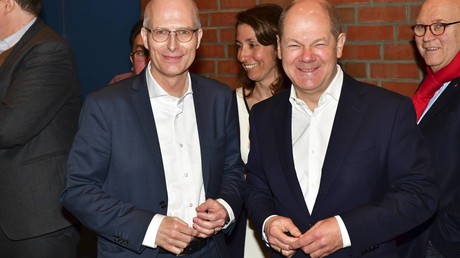 "Riesen-Schweinerei" hier, Steuergeschenk da: Bundesfinanzminister versus Bürgermeister Olaf Scholz