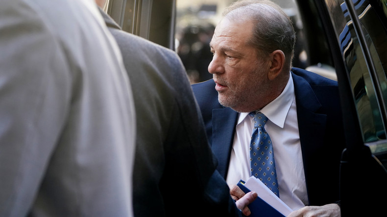 Harvey Weinstein wegen Sexualverbrechen zu 23 Jahren Haft verurteilt