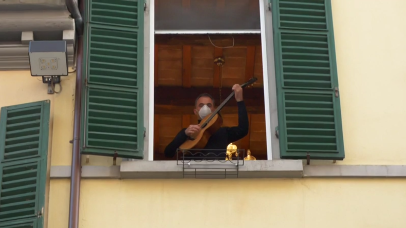 Italien: Landesweiter Musik-Flashmob soll inmitten der Corona-Krise Stimmung heben