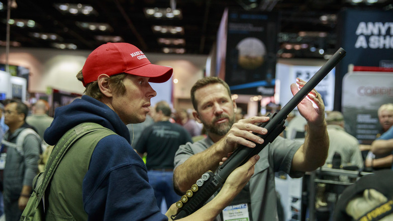 Gewehr statt Klopapier: US-Amerikaner kaufen wegen Corona-Krise vermehrt Waffen
