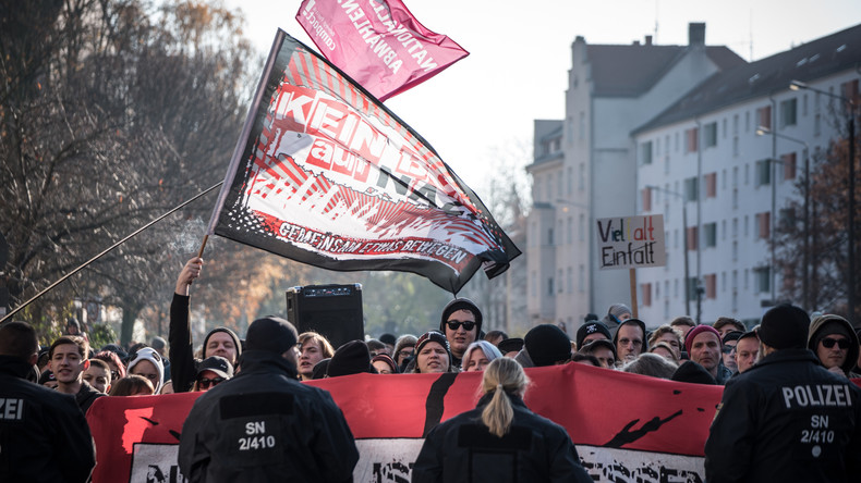 Mehrere Hundert Teilnehmer bei Demo in Leipzig-Connewitz