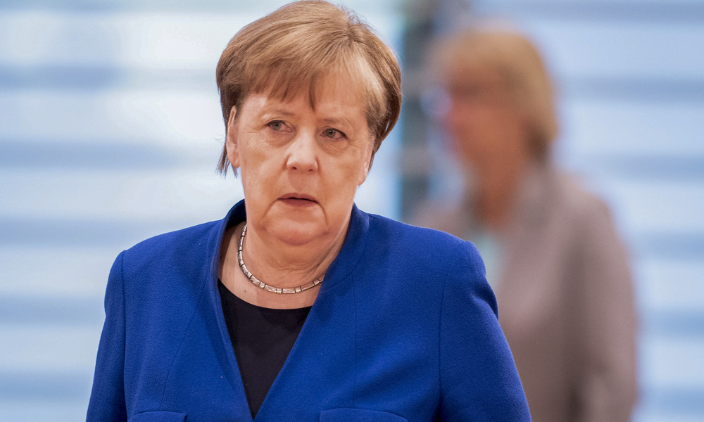 Merkel und die Pressefreiheit: Nicht im Stechschritt, sondern im Gleichschritt
