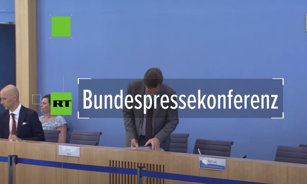 Bundespressekonferenz zur geplanten Strafanzeige Seehofers gegen taz-Kolumnistin: "Prüfenswert"