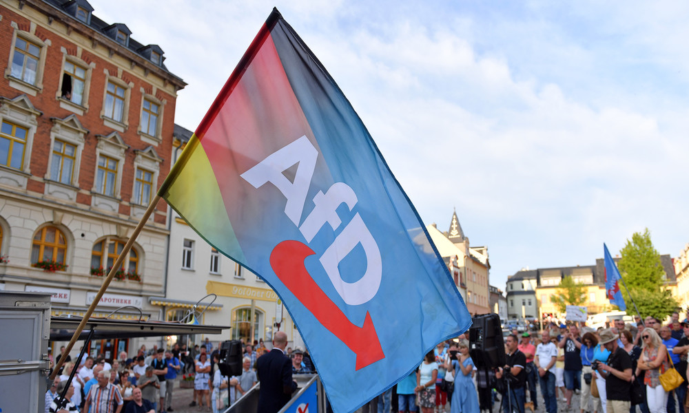 LIVE: Kundgebung der AfD und Gegendemonstration in Stuttgart