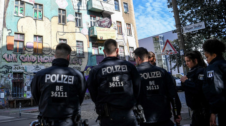 Berlin: Abgeordnetenhaus verabschiedet umstrittenes Landesantidiskriminierungsgesetz