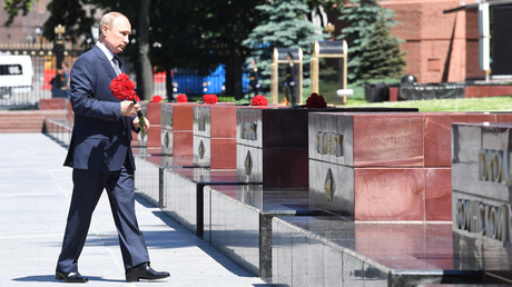 RT Deutsch Spezial: Wladimir Putin über Vorgeschichte des Zweiten Weltkriegs