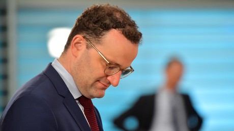 LIVE: WHO-Direktor gibt Pressekonferenz mit Gesundheitsminister Spahn und französischem Amtskollegen