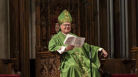 Trotz Missbrauchsskandals: Katholische Kirche sahnt Milliarden US-Dollar an Corona-Hilfen ab
