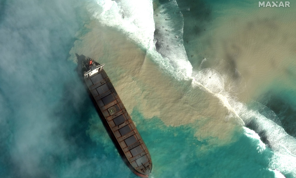 Ölkatastrophe vor Mauritius: Schiffinhaber entschuldigt sich, Regierungschef bittet um Auslandshilfe