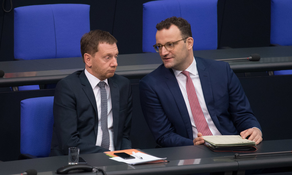Bundesregierung dementiert: Jens Spahn war nicht in Dresden, um Sachsen auf Corona-Linie zu bringen