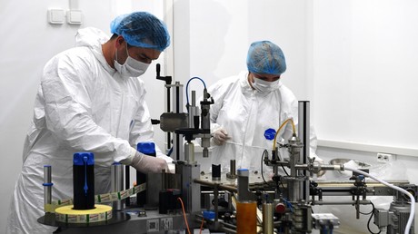 Tests an zweitem Corona-Impfstoff aus Russland gehen weiter: Probanden entwickeln Antikörper