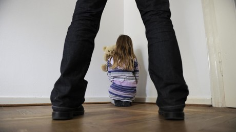 Französische Polizei deckt landesweiten Kinderpornoring auf – mehr als 60 Festnahmen