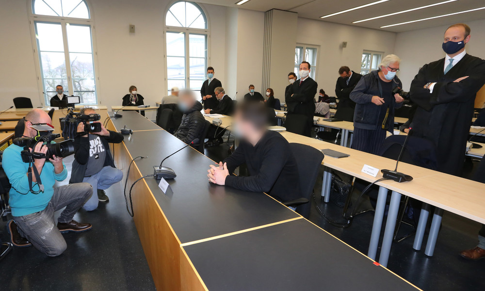 Augsburg: Jugendlicher Schläger zu viereinhalb Jahren Gefängnis verurteilt