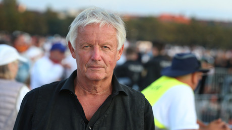 "Das ist kollektive Angst" – TV-Pfarrer Jürgen Fliege zu Corona-Zeitgeist | GANZ OHR