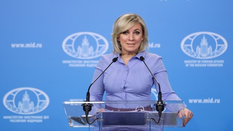 Marija Sacharowa antwortet AKK: "Hat die Bundesverteidigungsministerin die Schlüssel zum Pentagon?"