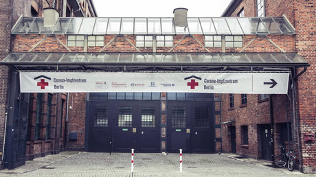 Berlins Impfzentrum in Treptow schließt vorübergehend: Zu wenige impfwillige Ärzte und Pflegekräfte