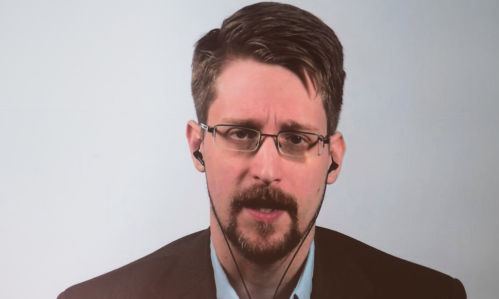 Edward Snowden: Trumps Suspendierung durch Facebook ist "Wendepunkt im Kampf um Kontrolle"