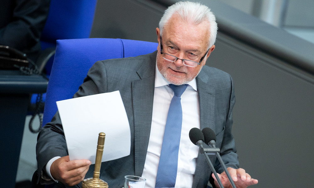 Kubicki attackiert CSU-Chef wegen Corona-Maßnahmen: "Gott schütze Bayern – und uns vor Söder"