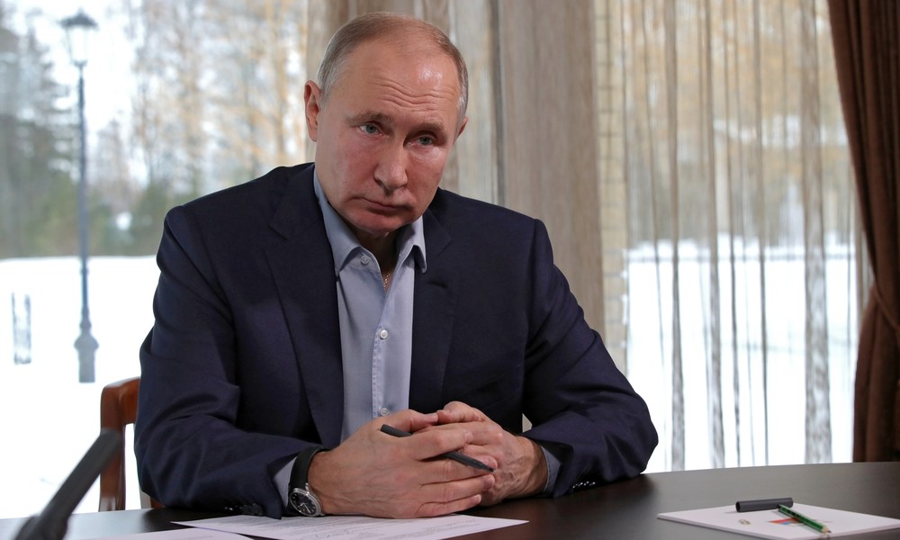 Putin befürwortet Gesetz gegen Gleichstellung der UdSSR mit Nazideutschland