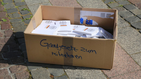 Richter erhebt Verfassungsbeschwerde gegen Corona-Politik der Regierung