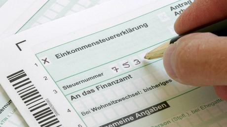 Nur noch eine Nummer? Geplante Identitätsnummer für Bürger soll Verwaltung erleichtern