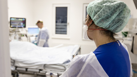COVID-19-Sterbestatistiken: Beruht Pandemie-Management auf "unbrauchbaren" Zahlen?