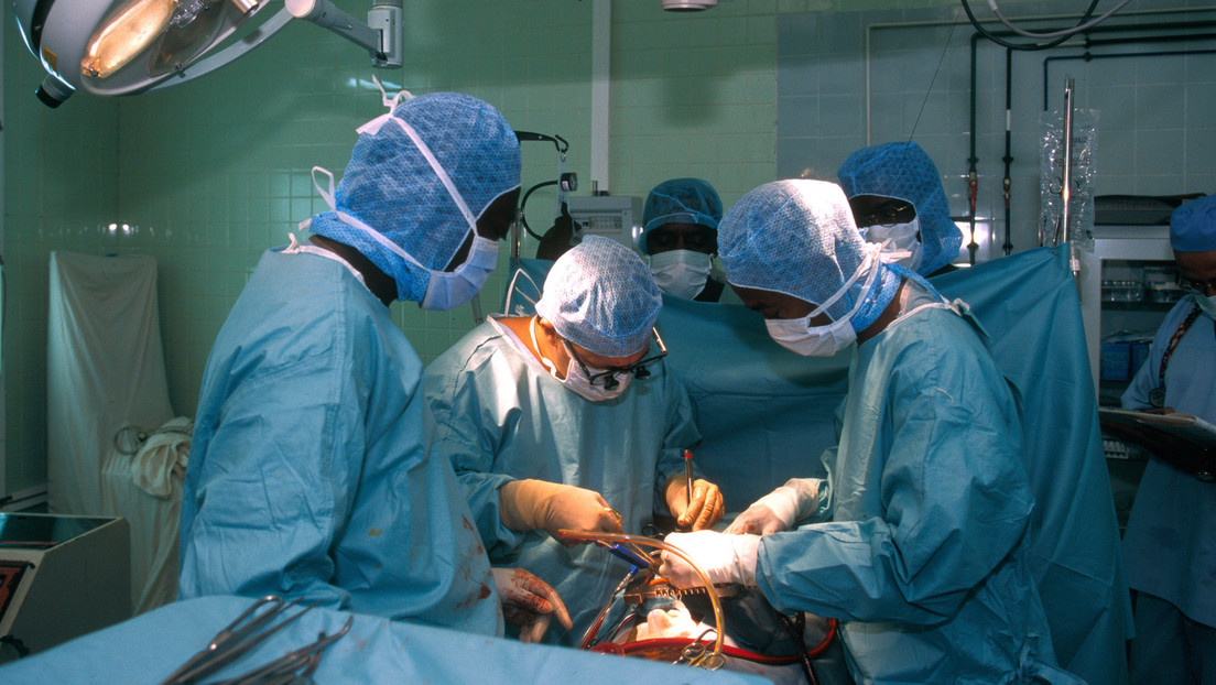 Großbritannien: Ärzten gelingt erstmals die Transplantation von reanimierten Herzen bei Kindern