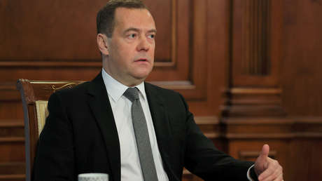 Ex-Premierminister: Russland könnte sich vom "US-gesteuerten" globalen Internet trennen