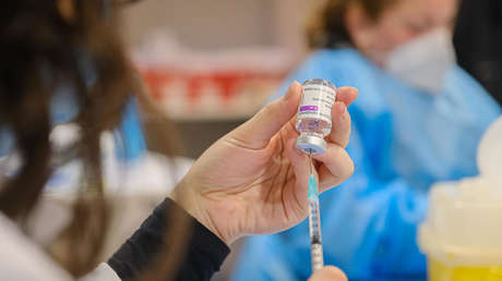 AstraZeneca doch wirksamer als Pfizer und BioNTech? – Neue Studie zu Klinikeinweisungen