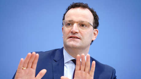 Infos unliebsamer Journalisten angefordert: Spahn verteidigt millionenschwere Privatangelegenheit