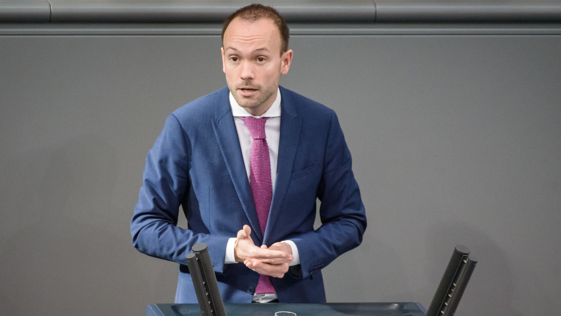 Maskenaffäre: CDU-Abgeordneter Löbel legt Ende August sein Bundestagsmandat nieder