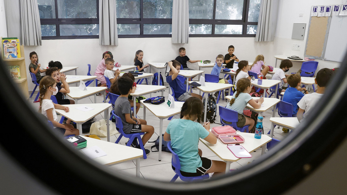 Präzedenzfall: Israelisches Gericht untersagt Lehrerin Arbeit an Schule ohne Impfung