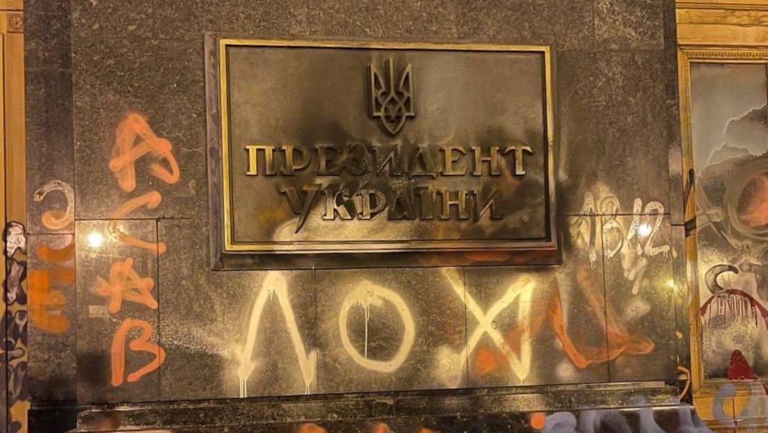 Schändung des Präsidentensitzes in Kiew: Ist die Ukraine ein gescheiterter Staat?