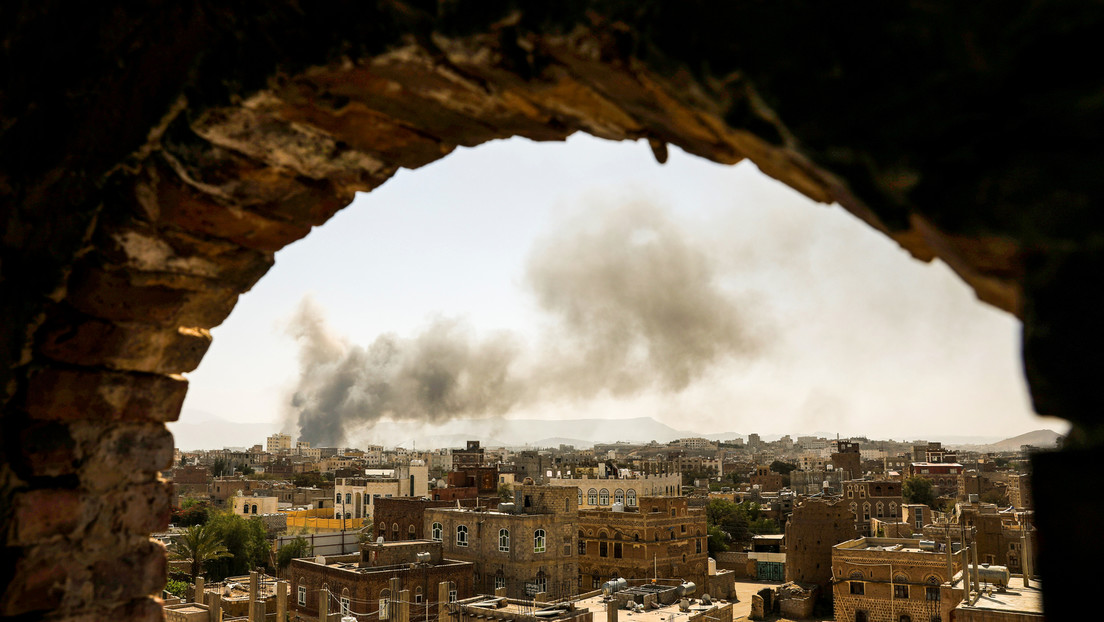Saudi-Arabien bietet Waffenruhe an –  Arabische Koalition bombardiert Sanaa
