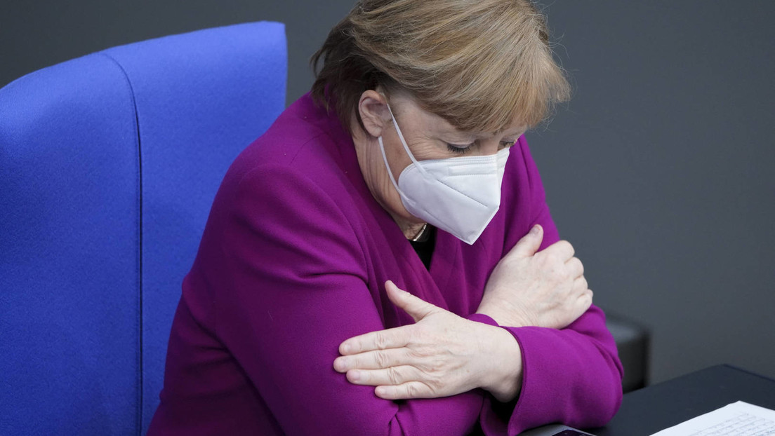 Angela Merkel als "demokratische Ersatzkönigin" in einem mit Mehltau überzogenen Land?