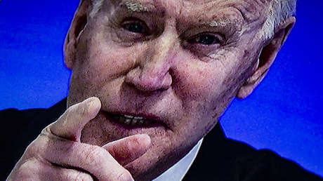 Im Namen der nationalen Sicherheit: Biden will bedrohte Demokratie verteidigen
