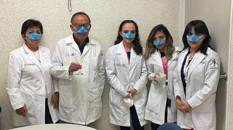 Maske tragen auch beim Essen? – Forscher entwickeln Nur-Nasen-Maske
