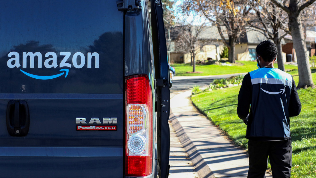 Amazon entschuldigt sich für Dementi: Fahrer müssen gelegentlich doch in Flaschen urinieren
