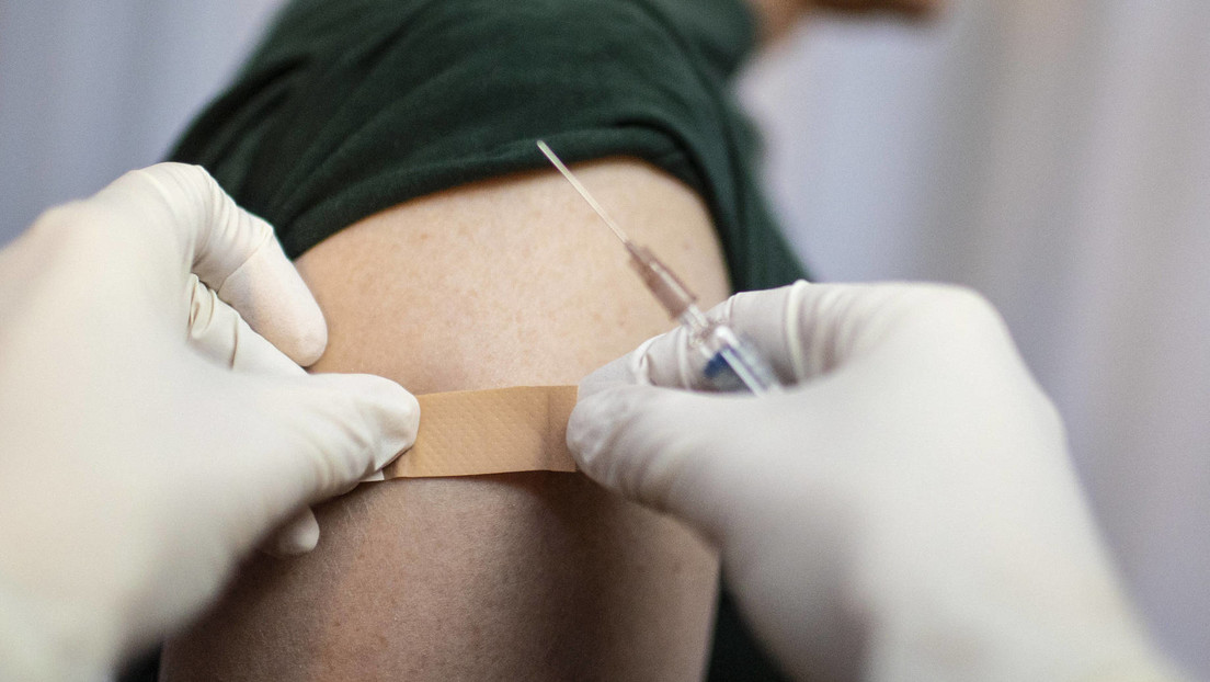 Impf-Kampagne, Impfpflaster oder Fake? Günther Jauch krempelt die Ärmel hoch