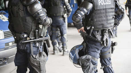 Schweiz: Neue Ausschreitungen befürchtet – Polizei hindert Jugendliche an Einreise nach St. Gallen
