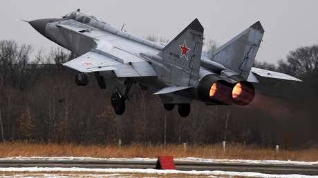 Russischer Kampfjet fängt US-Aufklärer über dem Pazifik ab