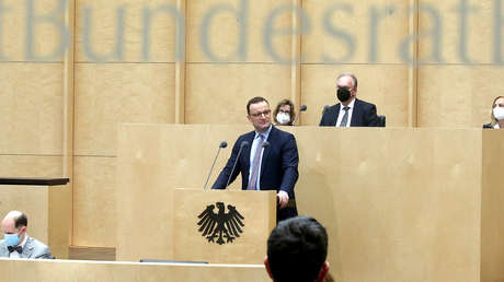 Nach Absegnung der Corona-Notbremse – Länderchefs wollen "verfassungsrechtliche Bedenken" haben