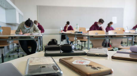 Studie: Hälfte der Jugendlichen hält Nachrichten für unwichtig