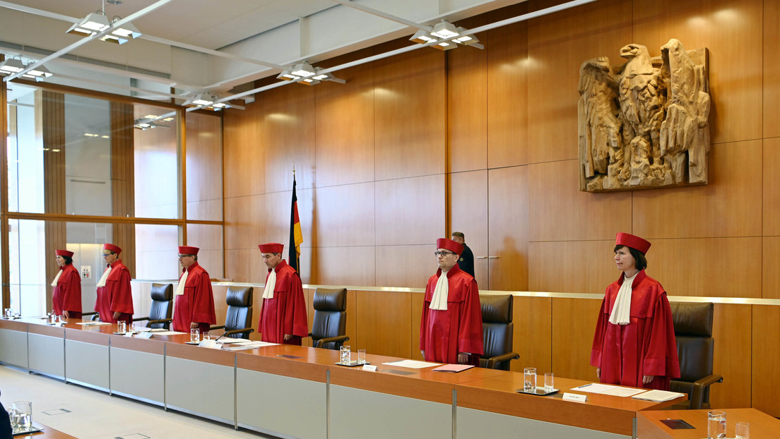 Verfassungsgericht lehnt Eilanträge gegen Ausgangsbeschränkungen ab