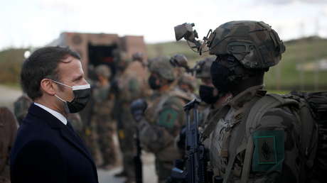 "Bürgerkrieg braut sich zusammen": Französische Militärs lancieren erneut offenen Brief an Macron