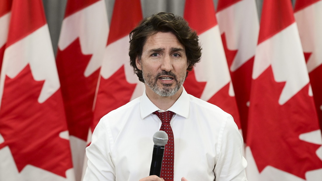 Trudeau zeigt sich über Massengrab indigener Kinder bestürzt und verspricht Opfern Unterstützung