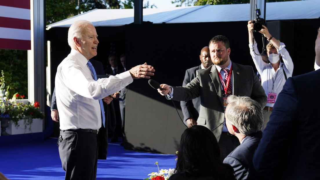 Biden rügt nach dem Gipfel mit Putin CNN-Reporterin: "Sie sind im falschen Geschäft"