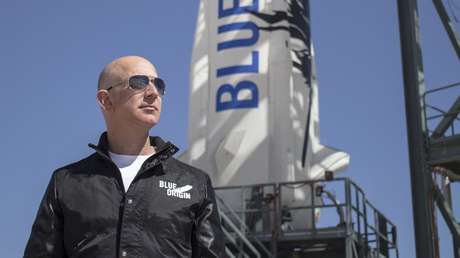 Petition will Rückkehr von Jeff Bezos aus dem All verbieten
