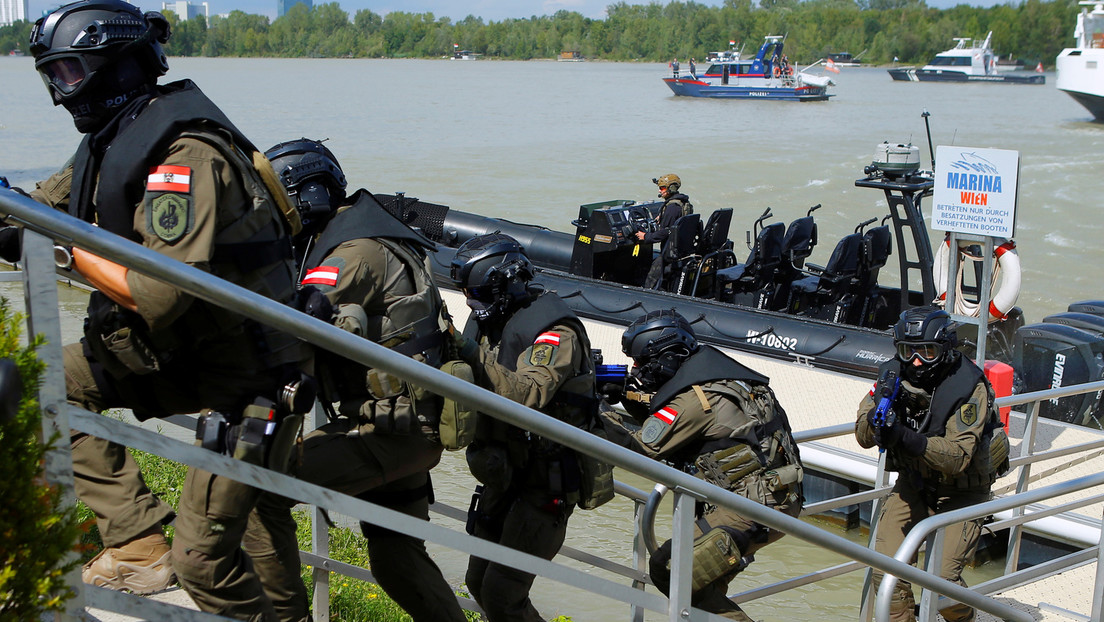 Wegen illegaler Migration: Österreich schickt Elitepolizisten an die litauisch-weißrussische Grenze